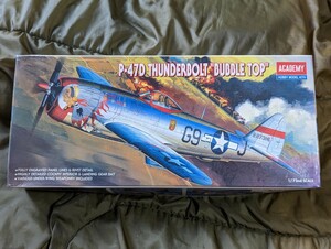 アカデミー 1/72　アメリカ陸軍戦闘機　P-47D サンダーボルト　BUBBLE TOP