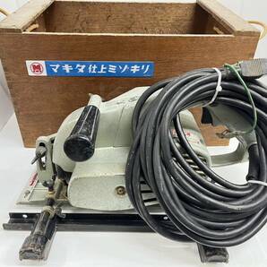 送料無料h51360 makita マキタ 仕上ミゾキリ 3800N-A 100V 50/60Hz 1430W 15A 120mm 溝切 電動工具 大工道具 木箱 刃付きの画像1