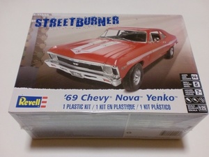 アメリカ レベル 1/25 シェビー シボレー ノバ ノウ゛ァ イェンコ 1969 Chevy Nova Yenko Revell 85-4423