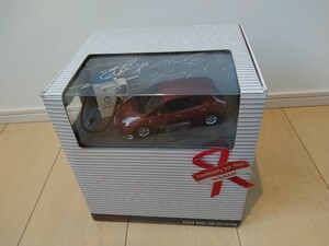 [Редкий неоткрытый] Supergt Driver Sign Kyosho Minittl Lit Nissan Leaf Ragic Conni-Z Lit