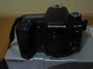 OLYMPUS E-30 ボディ