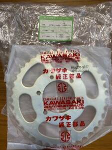 * rare * original new goods * Kawasaki rear sprocket 40T Mach KZ dead stock NOS!!