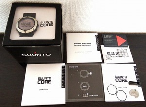 中古美品　SUUNTO CORE　付属品、おまけ付