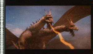 35mm予告フィルム×3コマ 東宝特撮「三大怪獣地球最大の決戦」 ⑯ 1964年　キングギドラ　