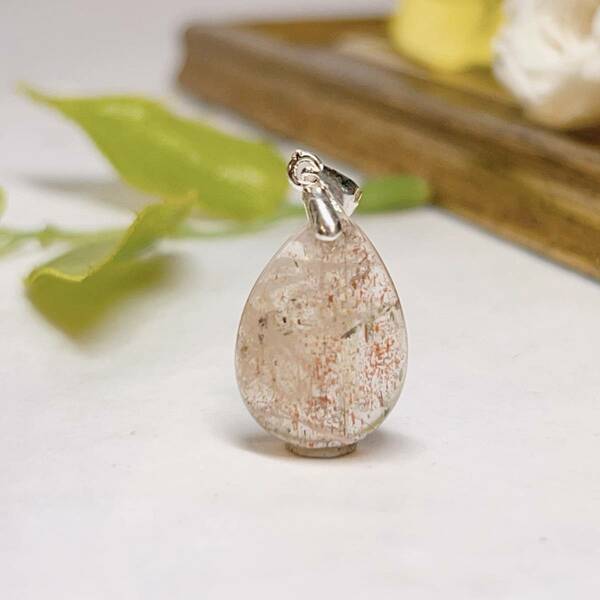 【E6896】キラキラ＊ラズベリーサンストーンペンダント＊Raspberry Sunstone Pendant ＊天然石＊アクセサ