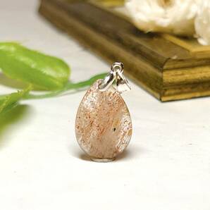 【E6871】キラキラ＊ラズベリーサンストーンペンダント＊Raspberry Sunstone Pendant ＊天然石＊アクセサ