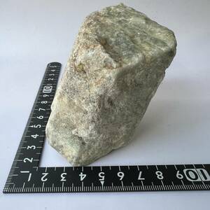 【E22343】ベリル アクアマリン 緑柱石 結晶 天然石 鉱物 原石 パワーストーン