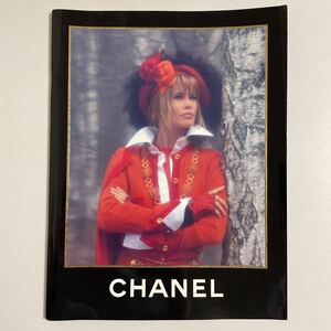 即決☆CHANEL シャネル FALL-WINTER 1993-1994 COLLECTION BOUTIQUE カタログ 本 写真集 レア 希少 ヴィンテージ