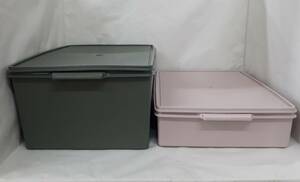 [菊水-8389]タッパーウェア 収納ケース 2個セット ライトピンク約48×38×12㎝ グレー(グリーン)約48×38×24㎝ 衣装ケース Tupperware(MI)