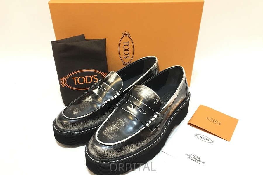 ヤフオク! -「tod's ローファー」の落札相場・落札価格