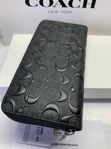 COACH 新品箱付き　長財布 F58113/BLK シグネチャー ラウンドファスナー アコーディオン ウォレット メンズ レディース　翌日発送 _画像1