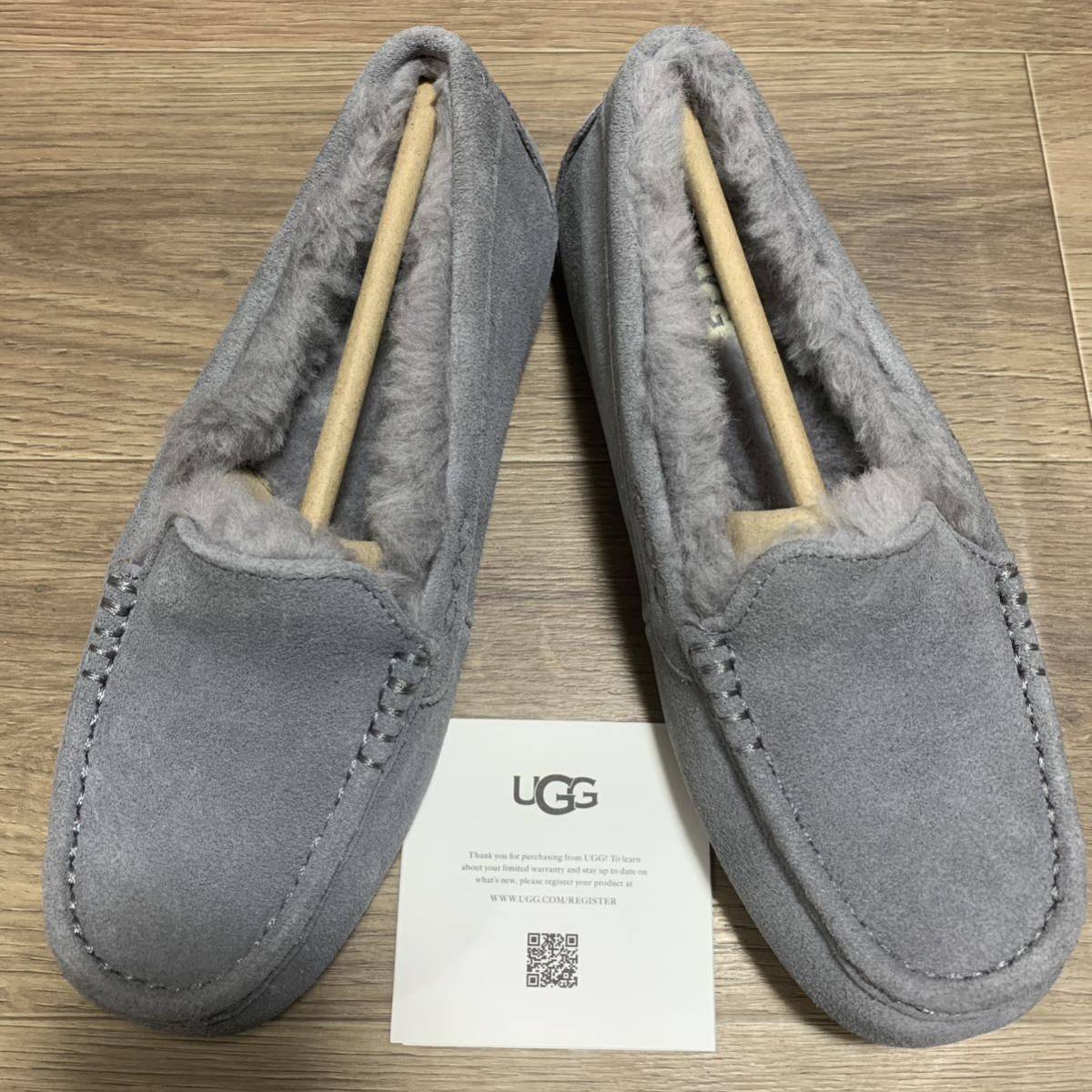 新品未使用 正規品UGGアンスレー ライトハウス 23センチ|PayPayフリマ