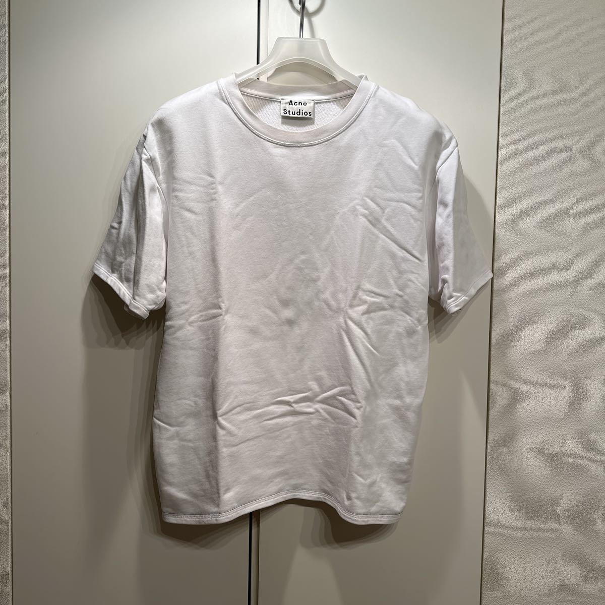 Yahoo!オークション  acne studios Tシャツアクネ あの落札