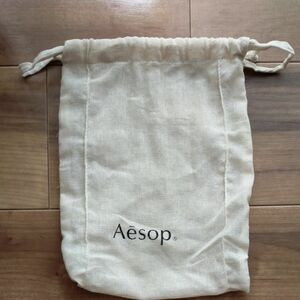 （800円からお値下げしました！）イソップ　Aesop コットン巾着　コットンミニバッグ