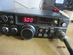 TRIO UHF FM 10W TR-8400 受信改造あり マイク