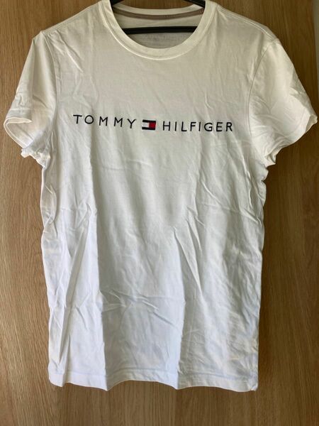 トミーフィルフィガーTシャツ