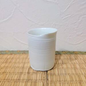  genuine work guarantee black rice field . warehouse [ white porcelain sake cup ] also box 