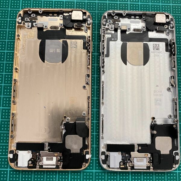 【ジャンク】iPhone6 バックパネル　2枚組　メインカメラ付属