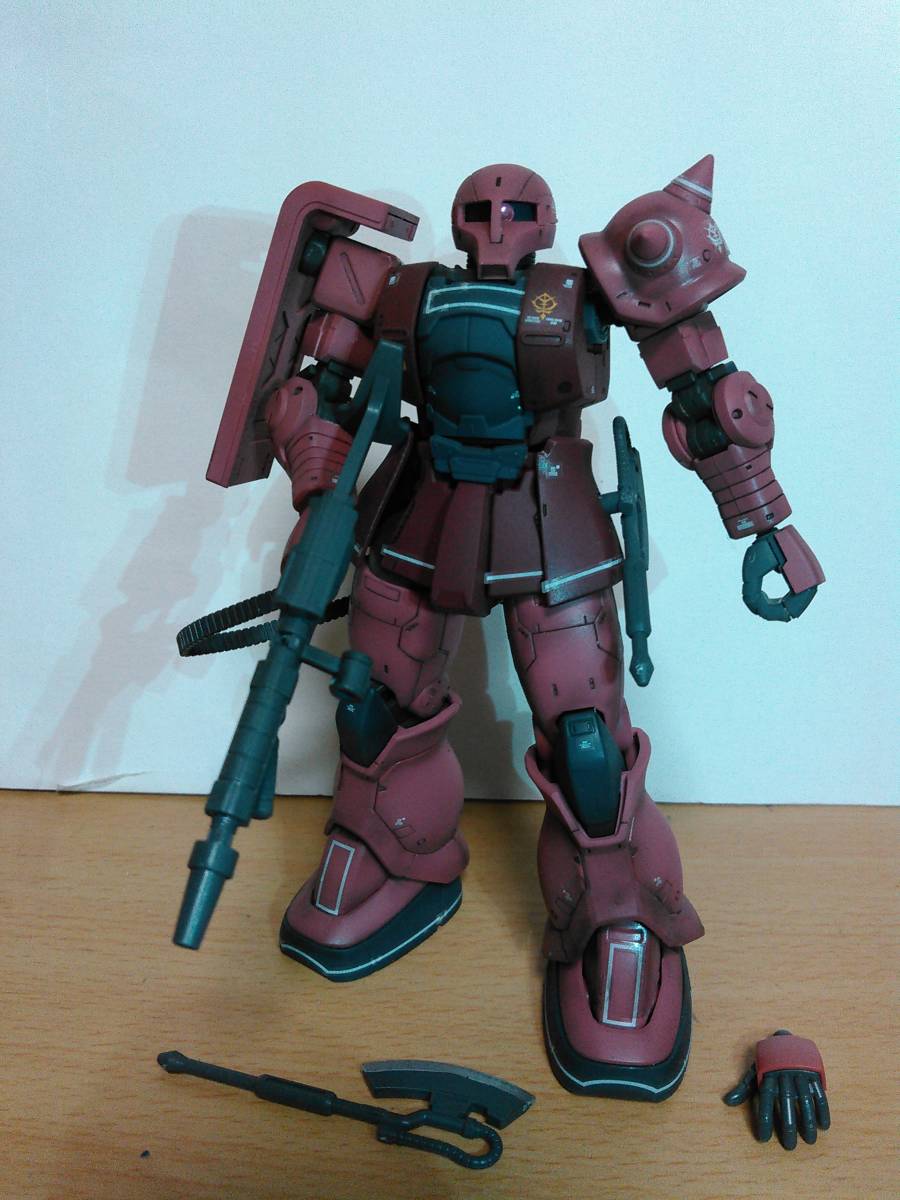 HGUC 1/144 Gundam The Origin Char's Zaku I Painted Completed Char Figure Gunpla Junk Unassembled HG Red Comet THE origin, character, gundam, Finished product