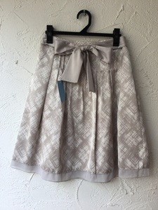  Natural Beauty gray ju series check skirt size 36