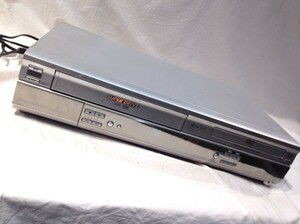★4798★Panasonic　パナソニック　DVD+VHS　ビデオデッキ　DVDプレーヤー　NV-VP30　AV機器　映像機器