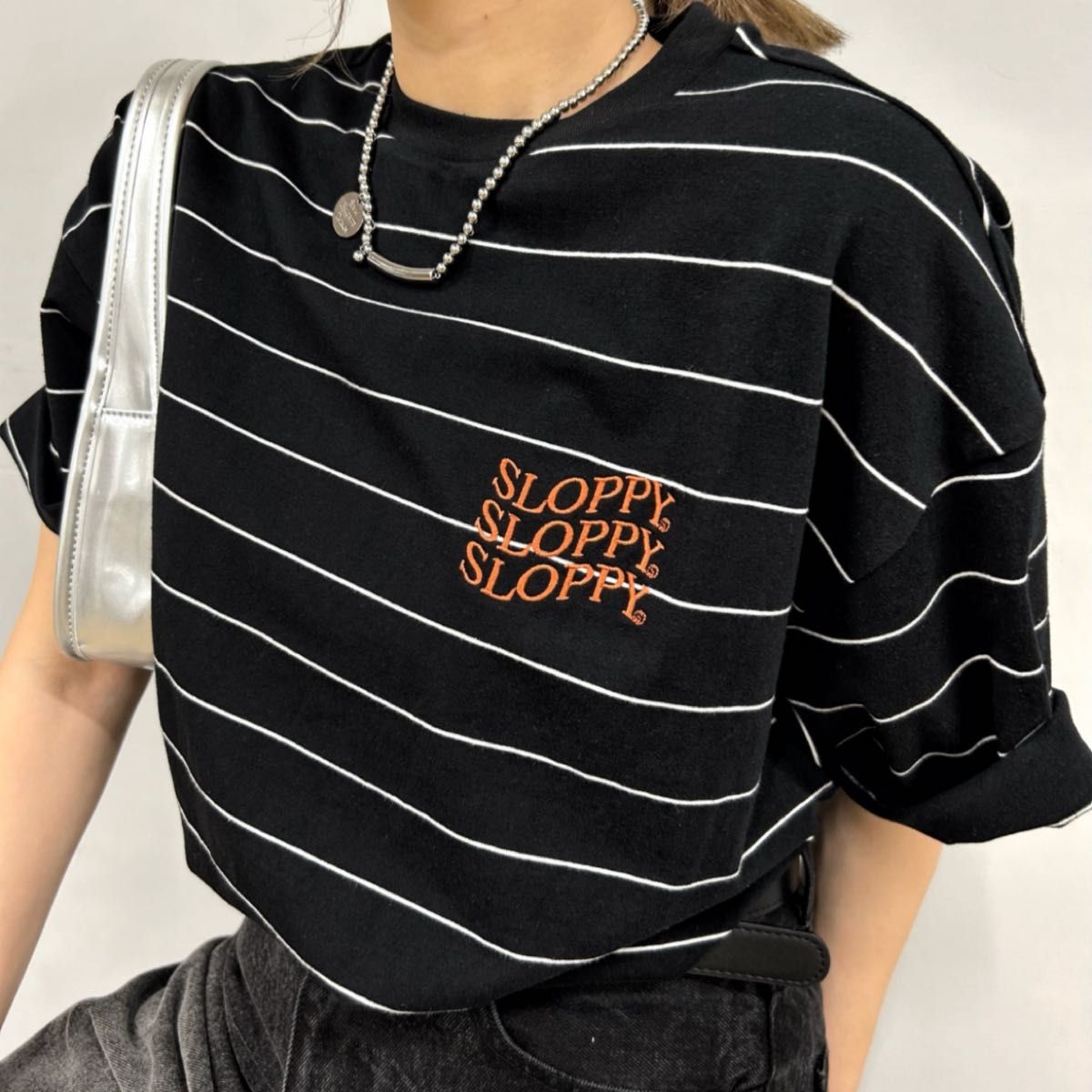 新品未開封 RockonSocialClub ロゴ刺繍TEE L Tシャツ 黒｜PayPayフリマ