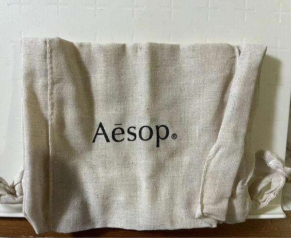 イソップ　Aesop 巾着　×2 1/6-8まで発送作業できません