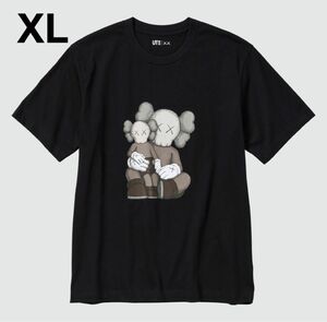 kaws X ユニクロ　Tシャツ　XLサイズ 新品未使用