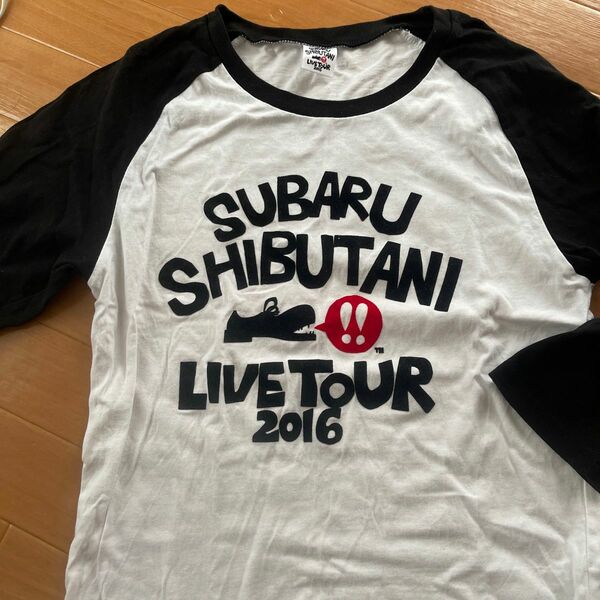 渋谷すばるさん　七部丈Tシャツです
