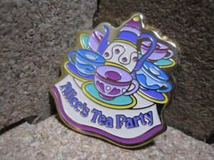 【3点以上落札送料無料】ディズニー Disney 限定 ピンバッジ アトラクション Alice's Tea Party アリスのティーパーティー 年代物 ピンズ！