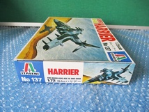 プラモデル イタレリ ITALERI 1/72 BAe ハリアー SUPER AV-B HARRIER 未組み立て 昔のプラモ 海外のプラモ_画像3