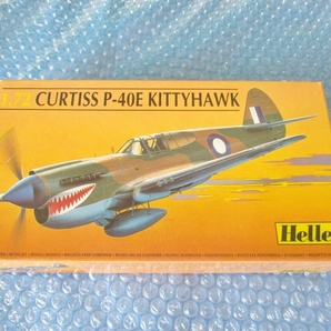 プラモデル エレール Heller 1/72 カーチス CURTISS P-40E KITTYHAWK 未組み立て 当時物 昔のプラモ 海外のプラモの画像1