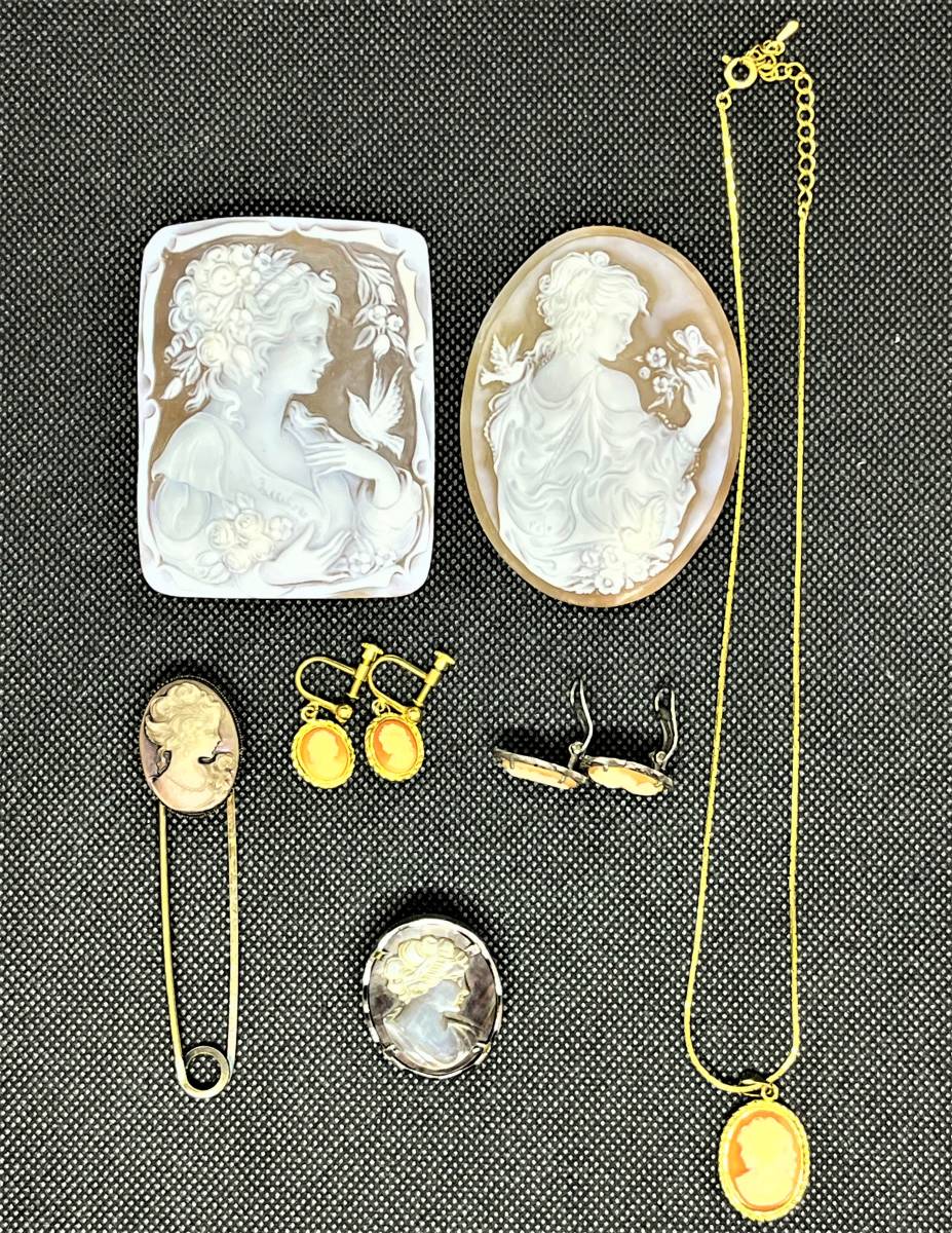 ヤフオク! -「シェルカメオ作家」(カメオ) (ブローチ)の落札相場・落札価格