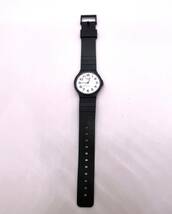 中古　CASIO　カシオ　腕時計　クォーツ　黒　MQ－24　メンズ　レディース/1685-6_画像5
