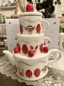  new goods boxed Winnie The Pooh teapot mug shortcake tea cup Disney Afternoon Tea park limitation 