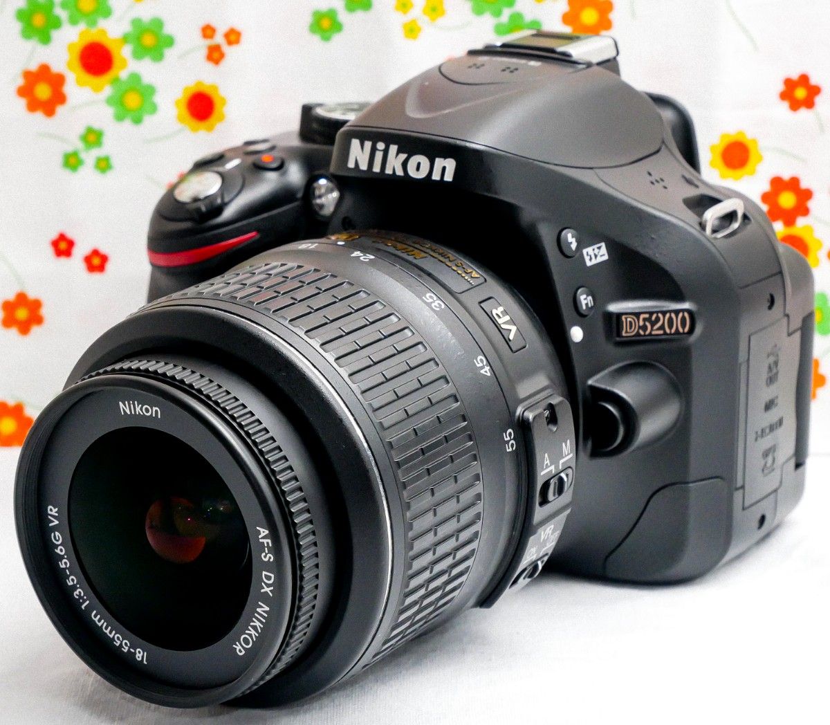 美品 ニコン Nikon D5200 超高画質2416万画素 スマホ転送可｜PayPayフリマ