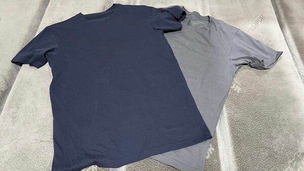 UNIQLO　ユニクロ　2枚セット　Tシャツ　　MEN'S　美品