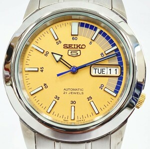 【希少海外モデル 美品】 セイコー ファイブ SEIKO メンズ腕時計 デイデイト カレンダー 黄色文字盤 海外モデル 自動巻 21石 裏スケ 