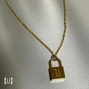 ネックレス イニシャル "U" 金属アレルギー対応 316L サージカルステンレス製 アルファベット つけっぱなし 南京錠