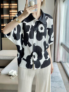  new goods lady's tops pleat shirt blouse elasticity equipped dore-p... put on ... shape .. difficult wonderful pattern 