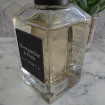 大容量 100ml Abercrombie&fitch アバクロンビーアンドフィッチ オーセンティック フォーヒム オードトワレ 香水 テスター品_画像8