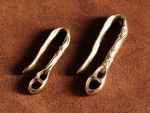 真鍮 飾りツリバリフック キーリング (アラベスク Sサイズ シャックル仕様）：ダブルリング キーホルダー 釣り針 釣針 つりばり 唐草模様_画像7