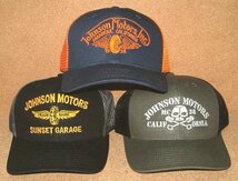 限定入荷 新品 Johnson Motors ジョンソンモータース 刺繍入り メッシュキャップ (緑×黒) スカル ピストン ホットロッド バイカー 帽子_画像5