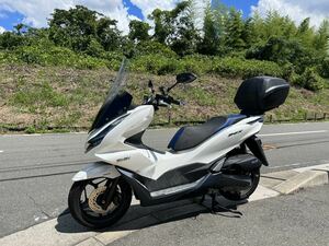 期間限定値下げ！！　グリップヒーター付、高機能BOXき！PCX125　ハイブリッド　　5820km 検索用 JF81 JK06 PCX e:HEV JK05　ハイブリット