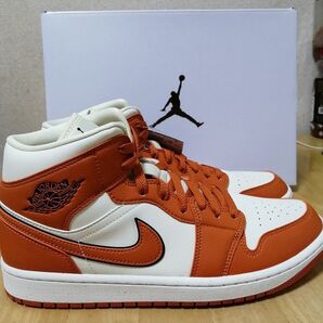 新品 WMNS AIR JORDAN 1 MID SE 27,5cm