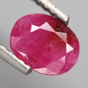 【天然ルビールース 0.76ct:8547】タンザニア産 Natural Ruby 裸石 標本 鉱物 宝石 コランダム jewelry Winza Tanzania