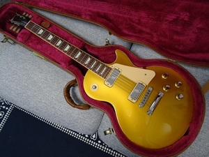 Gibson Les Paul Deluxe Gold Top Limited Edition 2001、純正ブラウンハードケース付