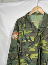 中国軍　中国陸軍　人民解放軍　迷彩パンツ　ジャケット　複数出品　PLA　旧型迷彩　ウッドランド　実物　中古品　放出品　C_画像2