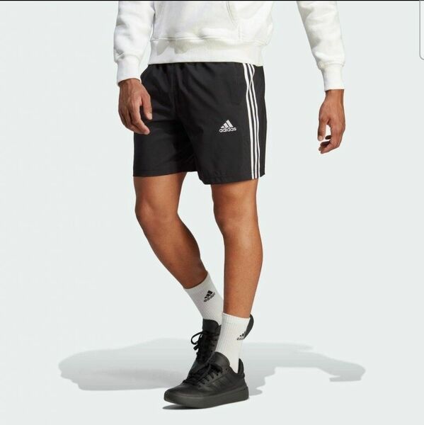 【新品】adidas　アディダス　ハーフパンツ　ショートパンツ　スマホポケット　メンズM　ジャージ トレーニングウェア　ブラック