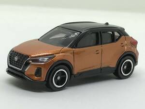 ち5★トミカ ミニカー 日産 キックス オレンジ ワイドホイール 2020 S=1/60 No.6